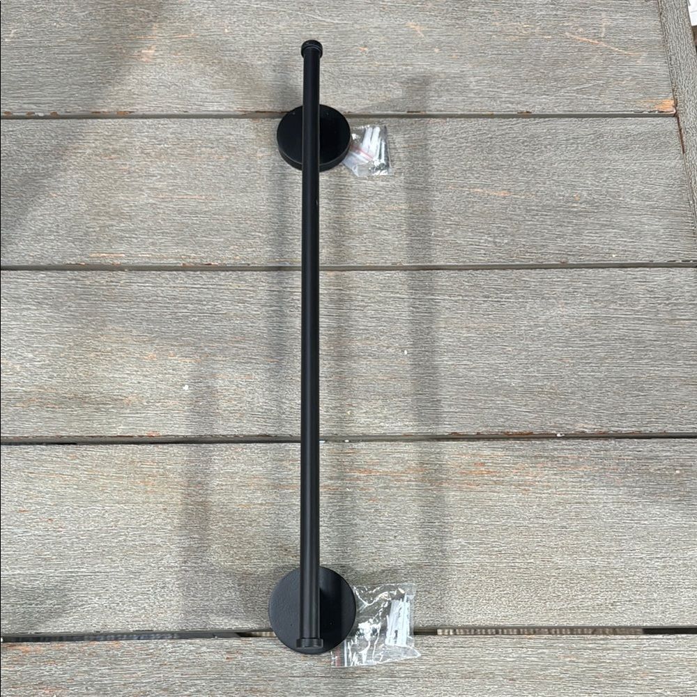 NEW Anthropologie Bridgette Black Towel Bar